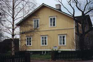 k_huset.jpg (17115 bytes)